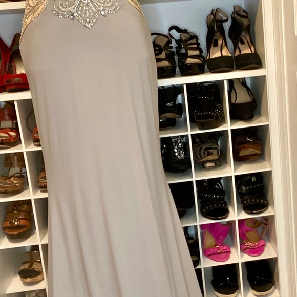 SHAIL K. A Kimi K Inc. Brand long beaded top gown - Picture 14 of 14